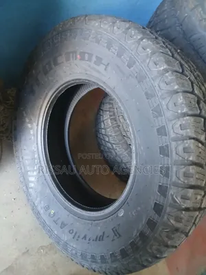 255/70 R R 15 Trackmax Allterrain Tyres for 4x4