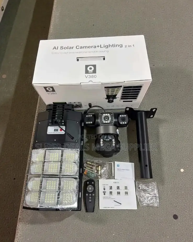 Colored Night Vision 12mp 4g Solar Camera With Solar Street Light