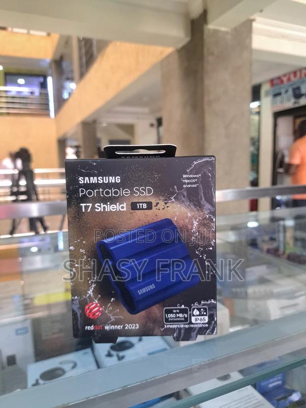 Samsung Portable SSD T7 Shileld 1tb - thumbnail 3
