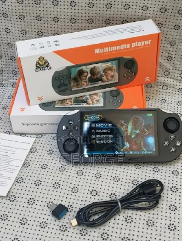 Multimedia Player Muzee 4.5"Sz at Affordable Price