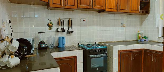 Three Bedrooms Maisonette - thumbnail 7