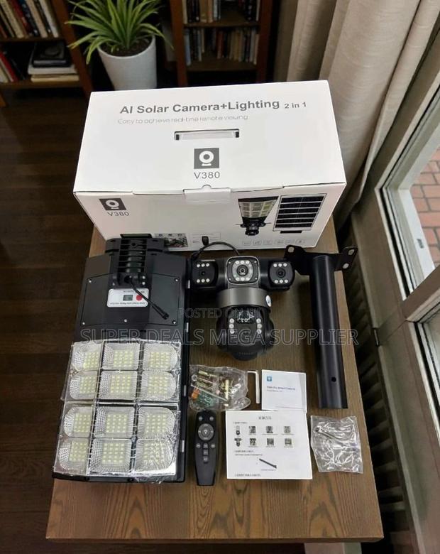 Smartphone App Control 12mp 4g Solar Camera With Solar Street Light