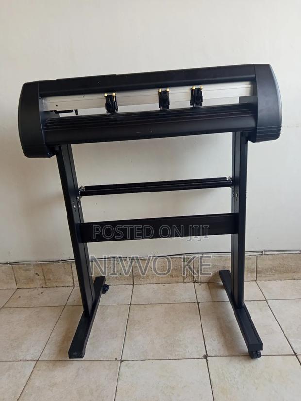 Brand New Quality 72 Cm Vinyl Cutting Plotter (2 Feet) - thumbnail 3
