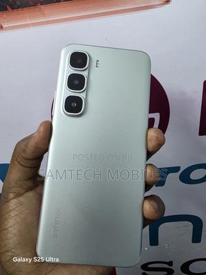 Infinix Hot 60 Pro+ 128 GB Silver - thumbnail 2