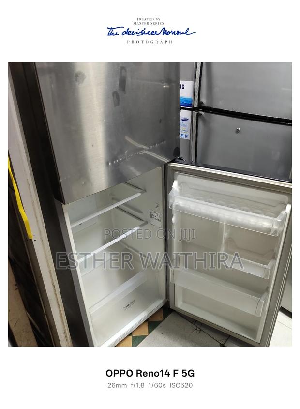 Digital Inverter Lg Silver Double Doors Fridge - thumbnail 2