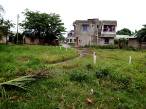 Plot for Sale Best Position for Residental