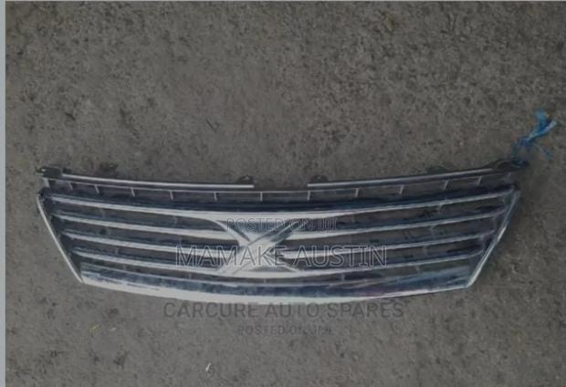 Toyota Mark X Radiator Grille