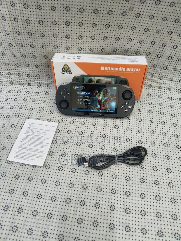 New Launch Sf3000 Handheld Portable Retro Game 4.5 Inch