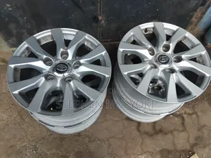 Toyota Landcruiser V8 Sahara 18inch Rims