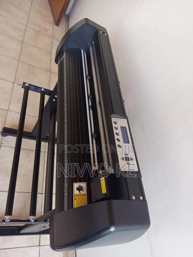 Brand New 72 Cm Vinyl Cutter - thumbnail 4