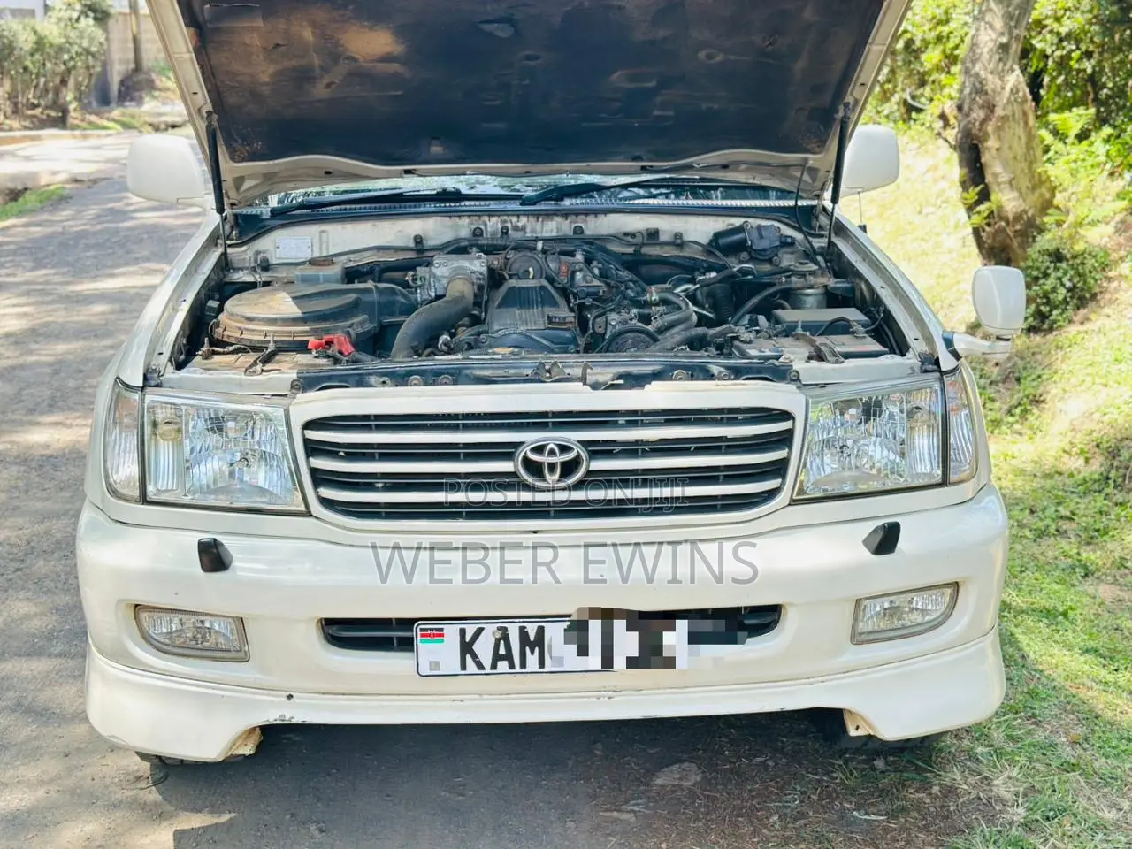 Toyota Land Cruiser Prado 1999 White