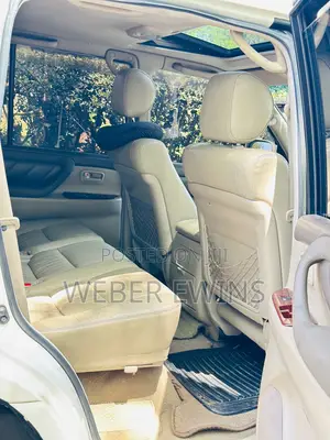 Toyota Land Cruiser Prado 1999 White
