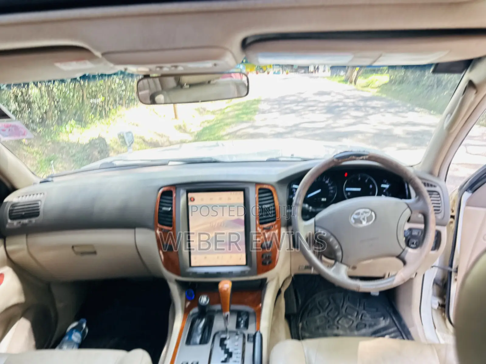 Toyota Land Cruiser Prado 1999 White