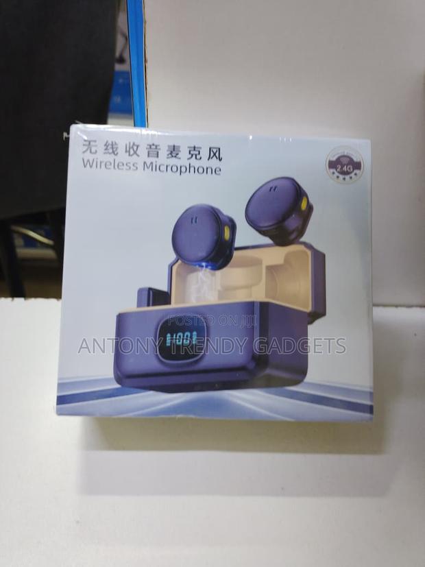 Clip-on Wireless Microphone System With Charging Case - thumbnail 3