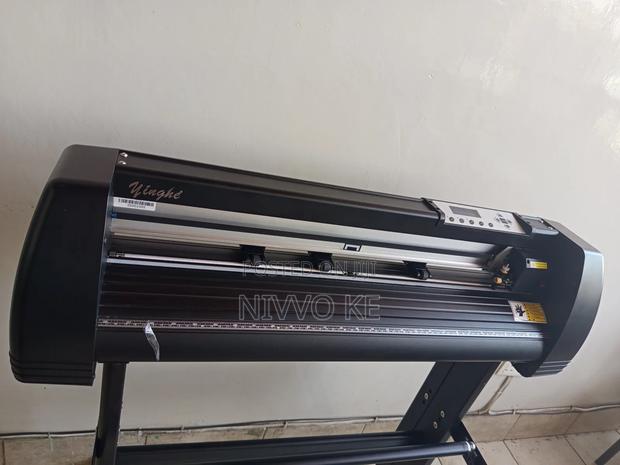 Reliable and Easy to Use 72 Cm Wide Material Cutting Plotter - thumbnail 3