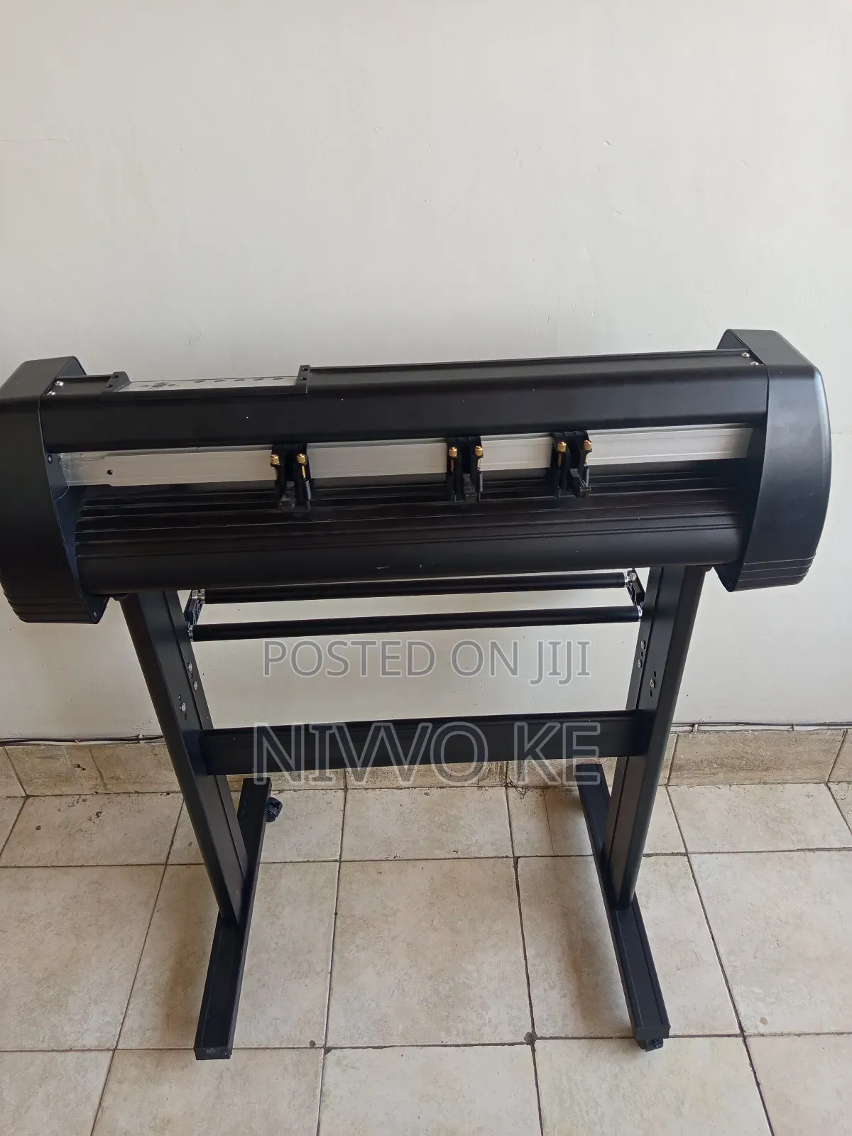 Efficient 72 Cm Standard Vinyl Plotter