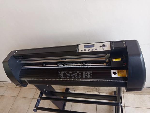 High Quality Normal Cutting Plotter (72cm) (2ft) - thumbnail 4