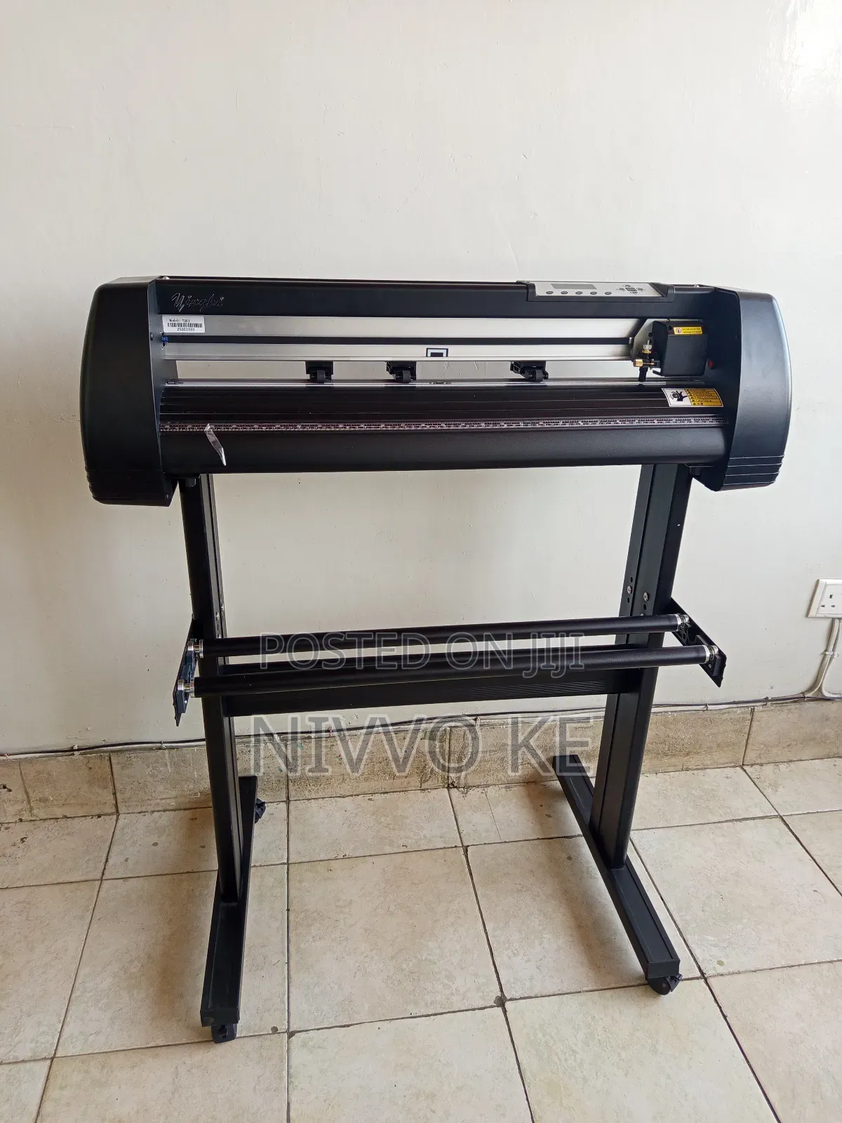 New 2-Foot Vinyl Cutting Plotter