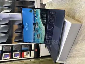 Laptop Apple MacBook Air 2024 M3 13-Inch 16GB Apple M3 SSD 256GB