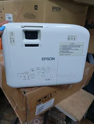 Refurbished Epson Cb S05 Projector (3000 Lumen