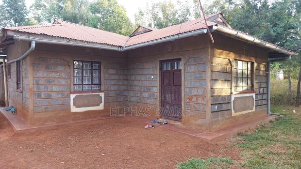 3bdrm Bungalow in Eldoret-Kitale Road for sale
