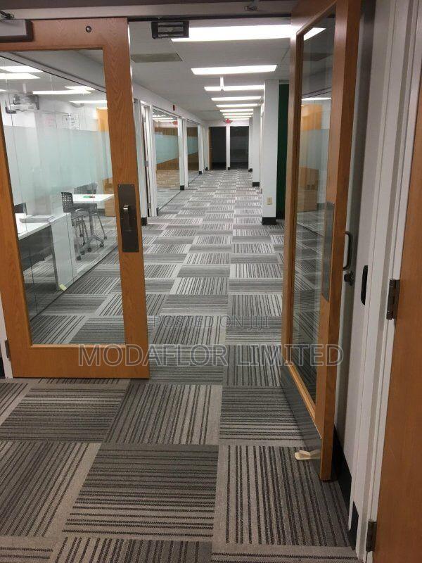 Carpet Tiles Flooring – Per Square Meter