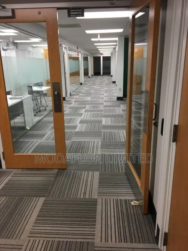 Carpet Tiles Flooring – Per Square Meter