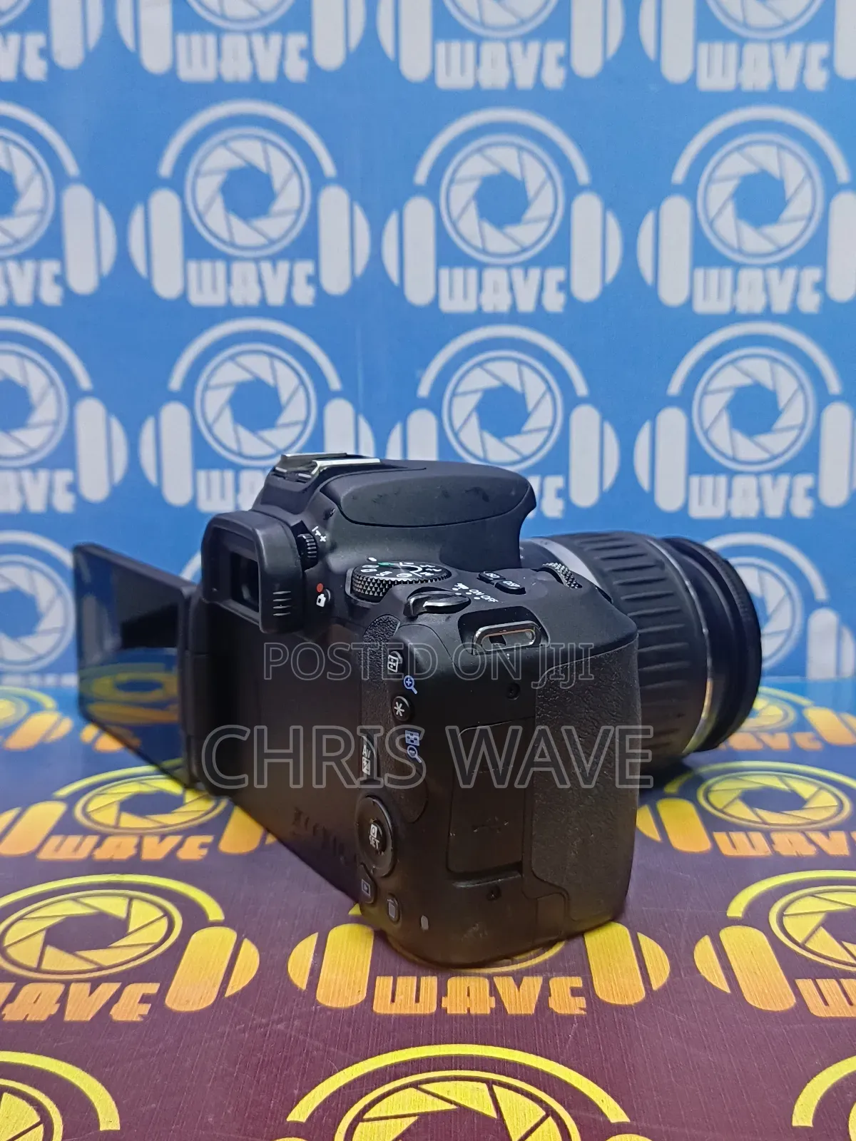 Canon 200d With 64gb Memory Wi-Fi Fliptouch