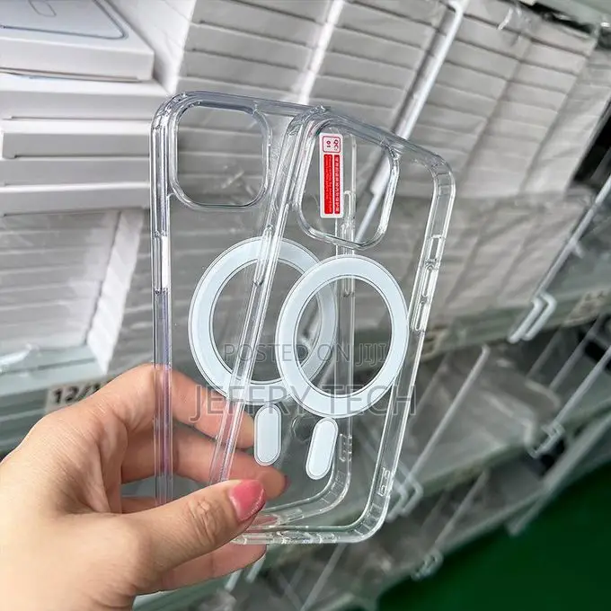 Apple iPhone 13 Clear Magnetic Wireless Magsafe Charging Clear Case