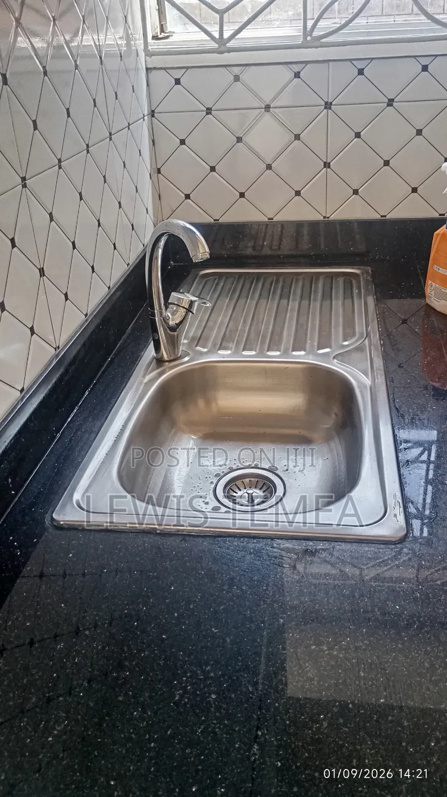 4bdrm House in Phase 2, Nairobi Central for sale