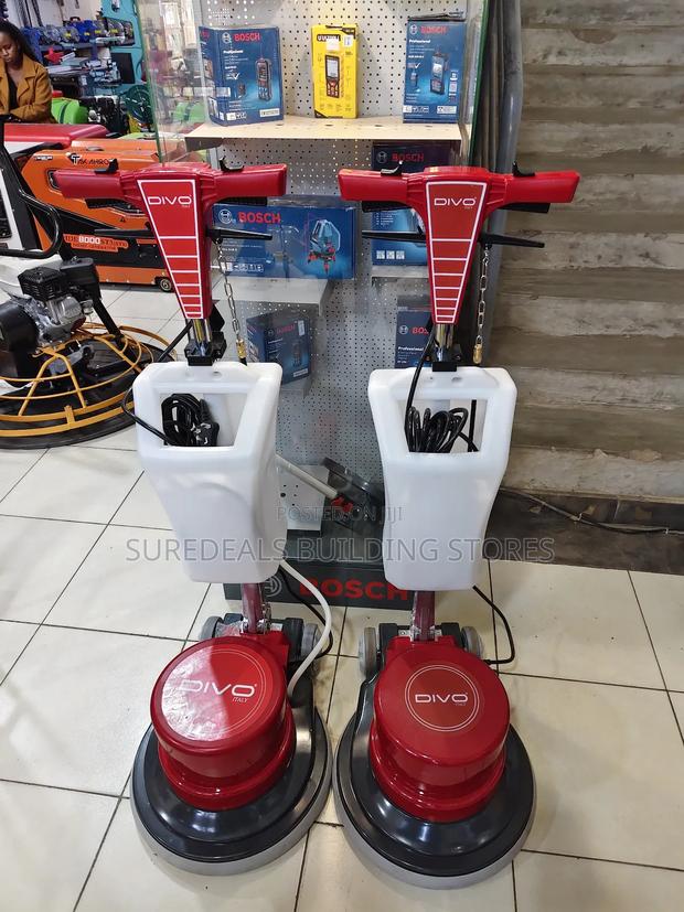Divo Italy  Multi-functional Floor Scrubbing Machine. - thumbnail 2