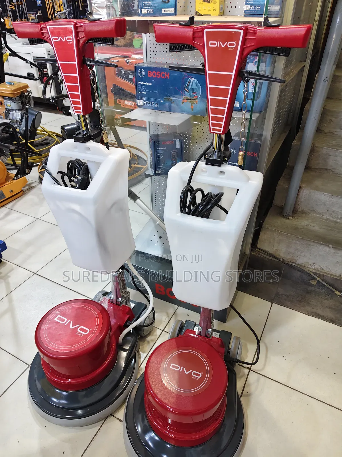 New Floor Scrubbing Machine
