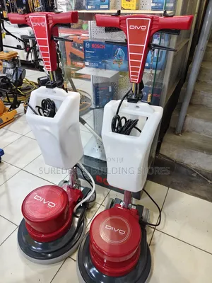 New Floor Scrubbing Machine
