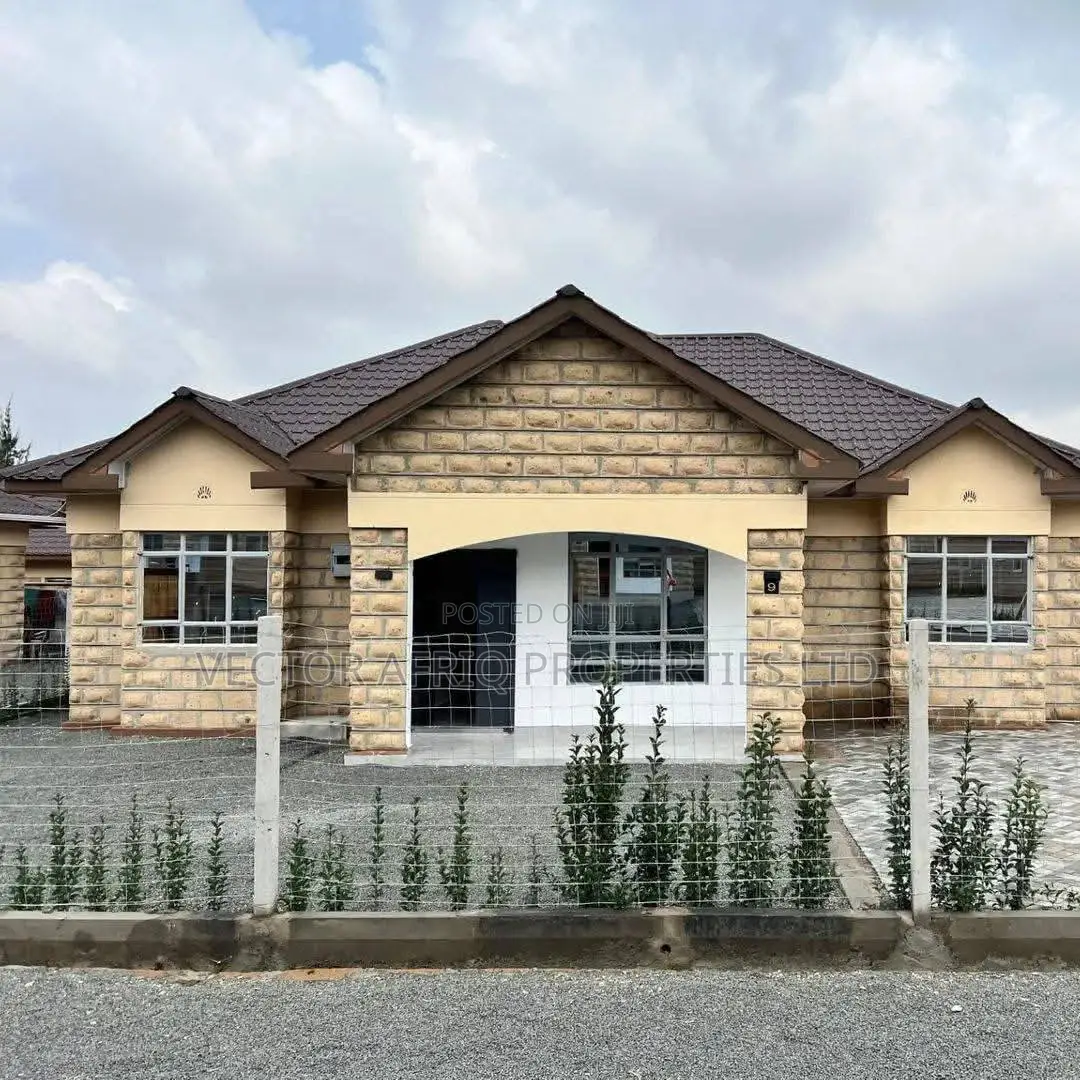 3bdrm Bungalow in Kitengela for sale