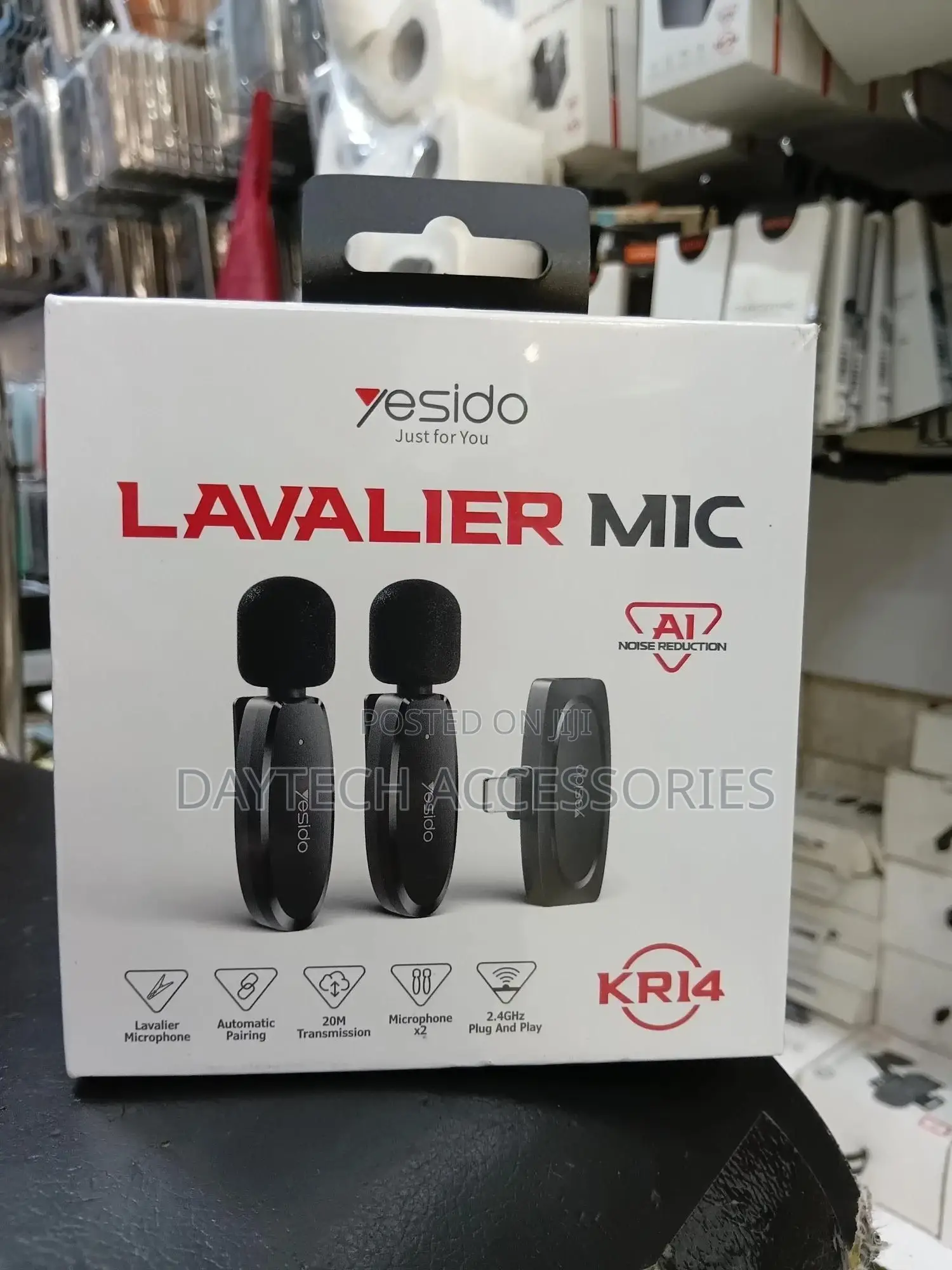 Yesido Kr14 Wireless Lavalier Mic With Ai Noise Reduction for iPhone.