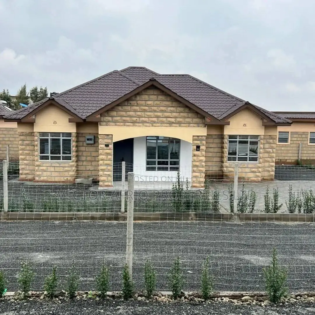 3bdrm Bungalow in Kitengela for sale