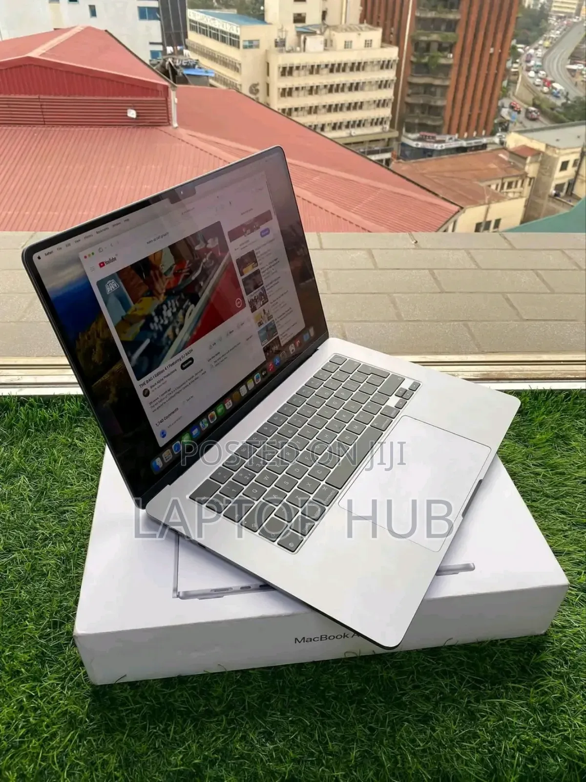 Laptop Apple MacBook Air 2024 M3 13-Inch 24GB Apple M3 SSD 512GB