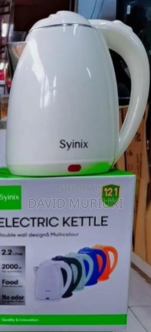 Syinix 2.2litres Electric Kettles White Colour