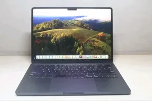 Laptop Apple MacBook Air 2022 M2 16GB Apple M2 SSD 1T