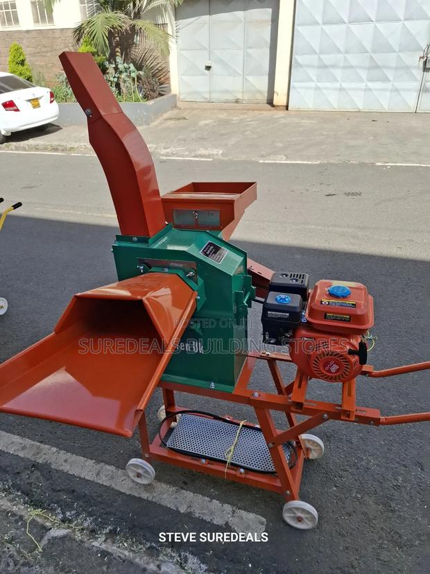 Feed Chopper / Chaff Cutter With 8hp Gasoline Engine - main view