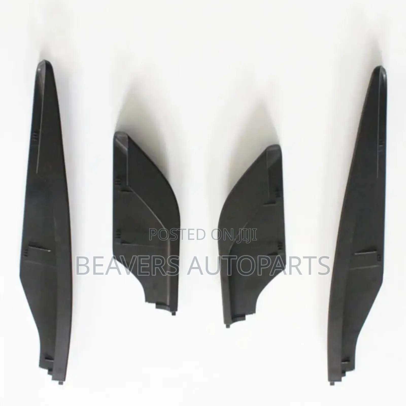 Mitsubishi Pajero Roof Rail End Cover