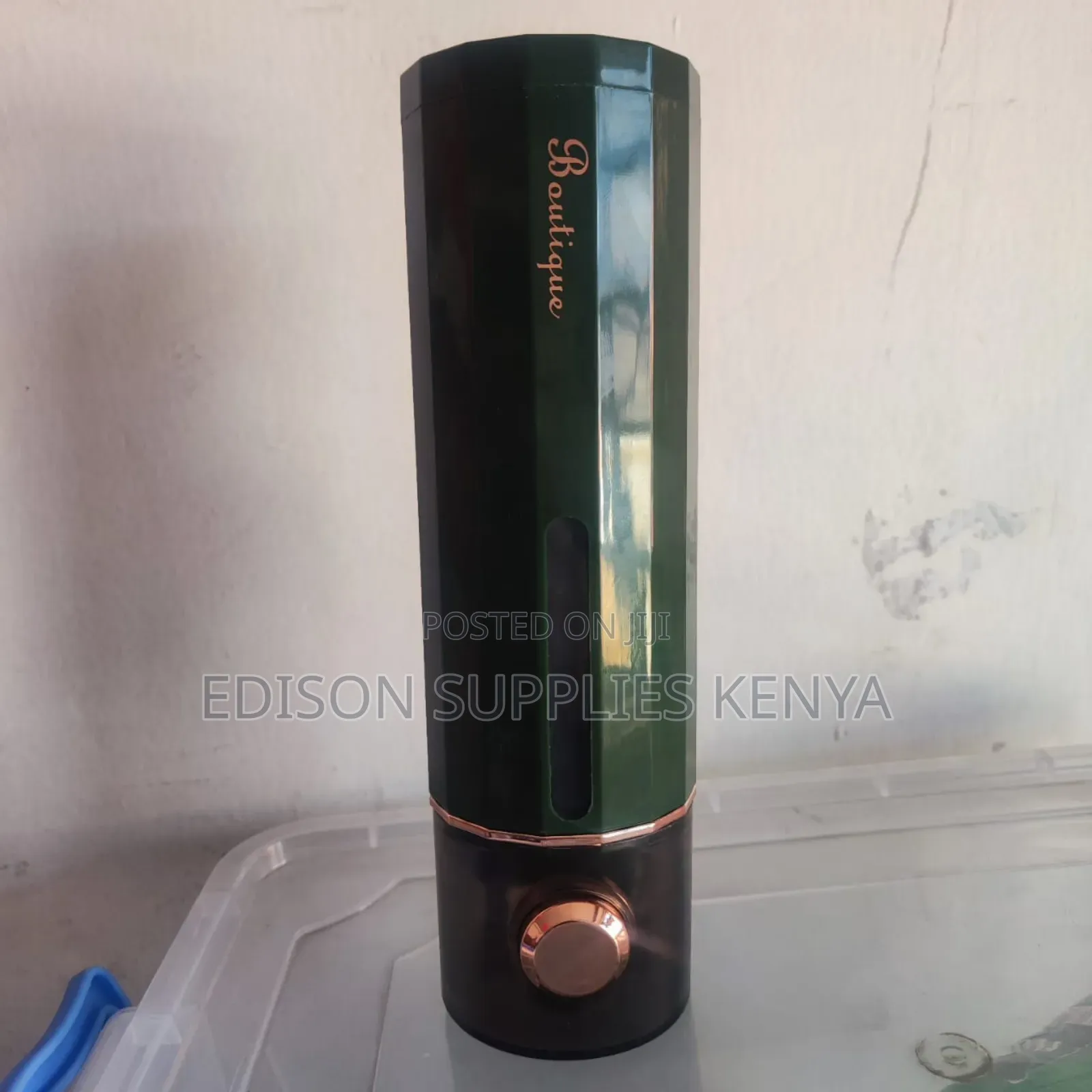 Soap Dispenser Wt Stick-on Tape Shampoo Hand Wash Sanitizer Dispensers