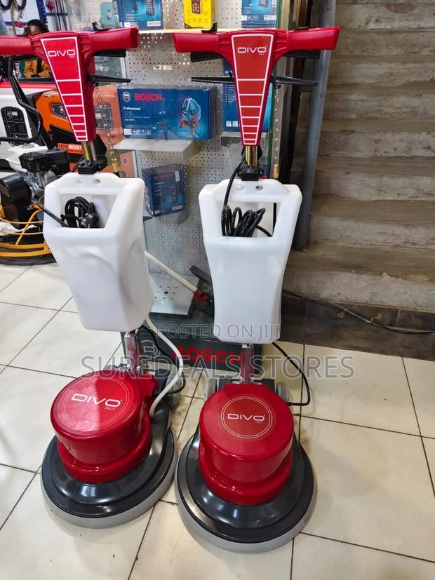 Quality Floor Scrubber - main view