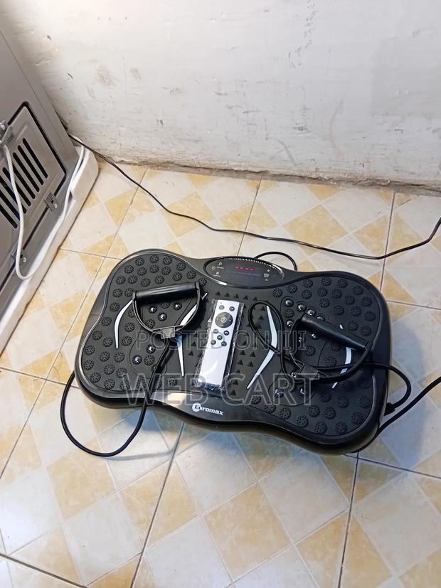Home Fitness Vibration Platform - main view