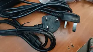 White Fuse Flower Cables