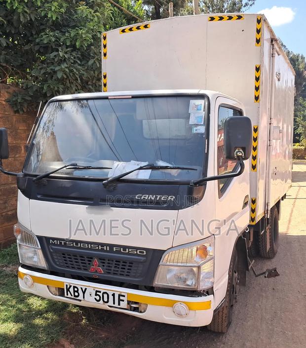 Mitsubishi Canter [Short Chase] - main view