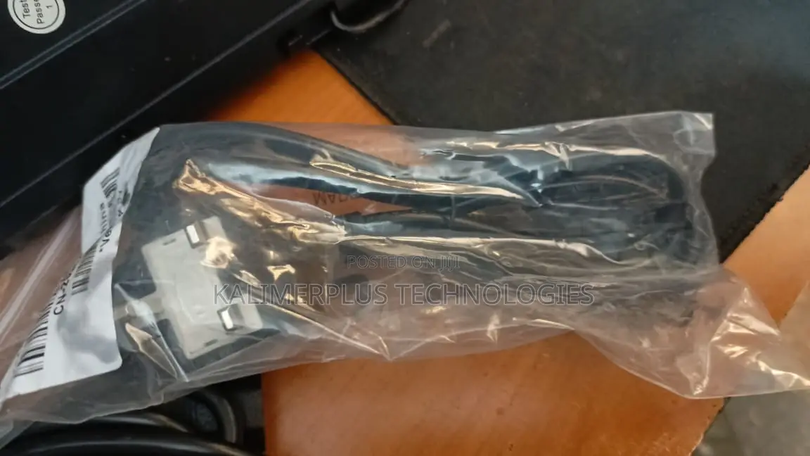 White Fuse Power Cable