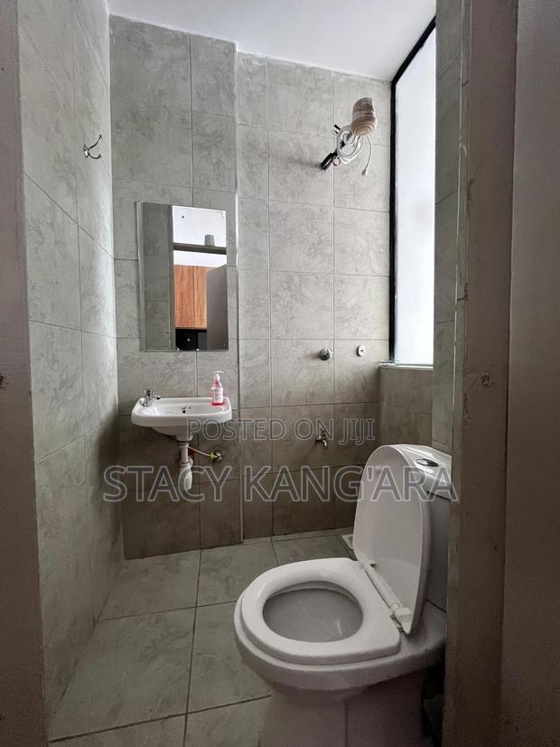 Modern Studio B B - thumbnail 7