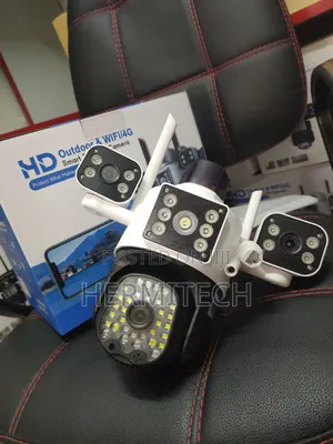 3 Lenses Wifi Alarm Siren and Ethernet Port CCTV