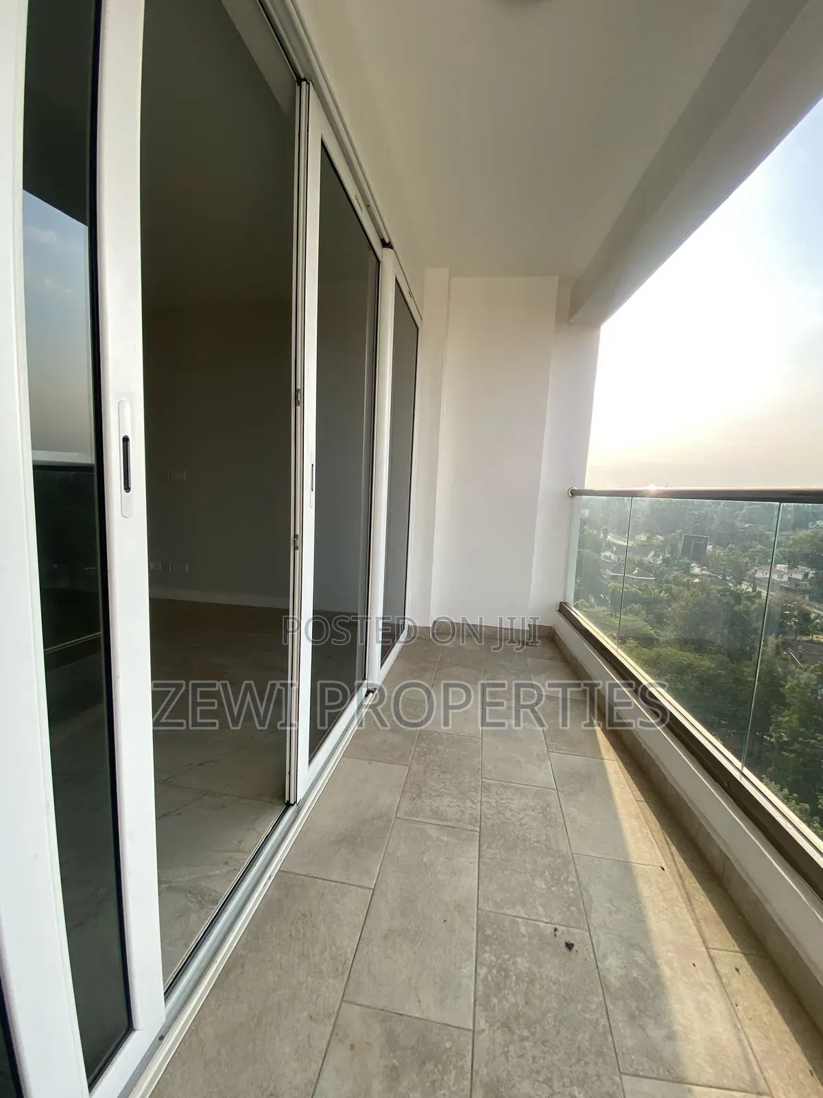 2bdrm Apartment in Valley Arcade for sale